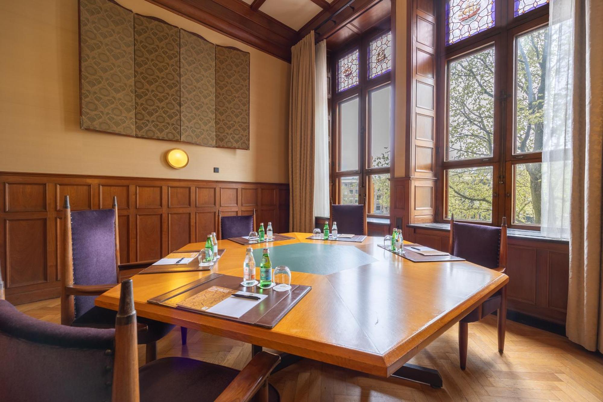 Grand Hotel Amrath Amsterdam Luaran gambar The boardroom