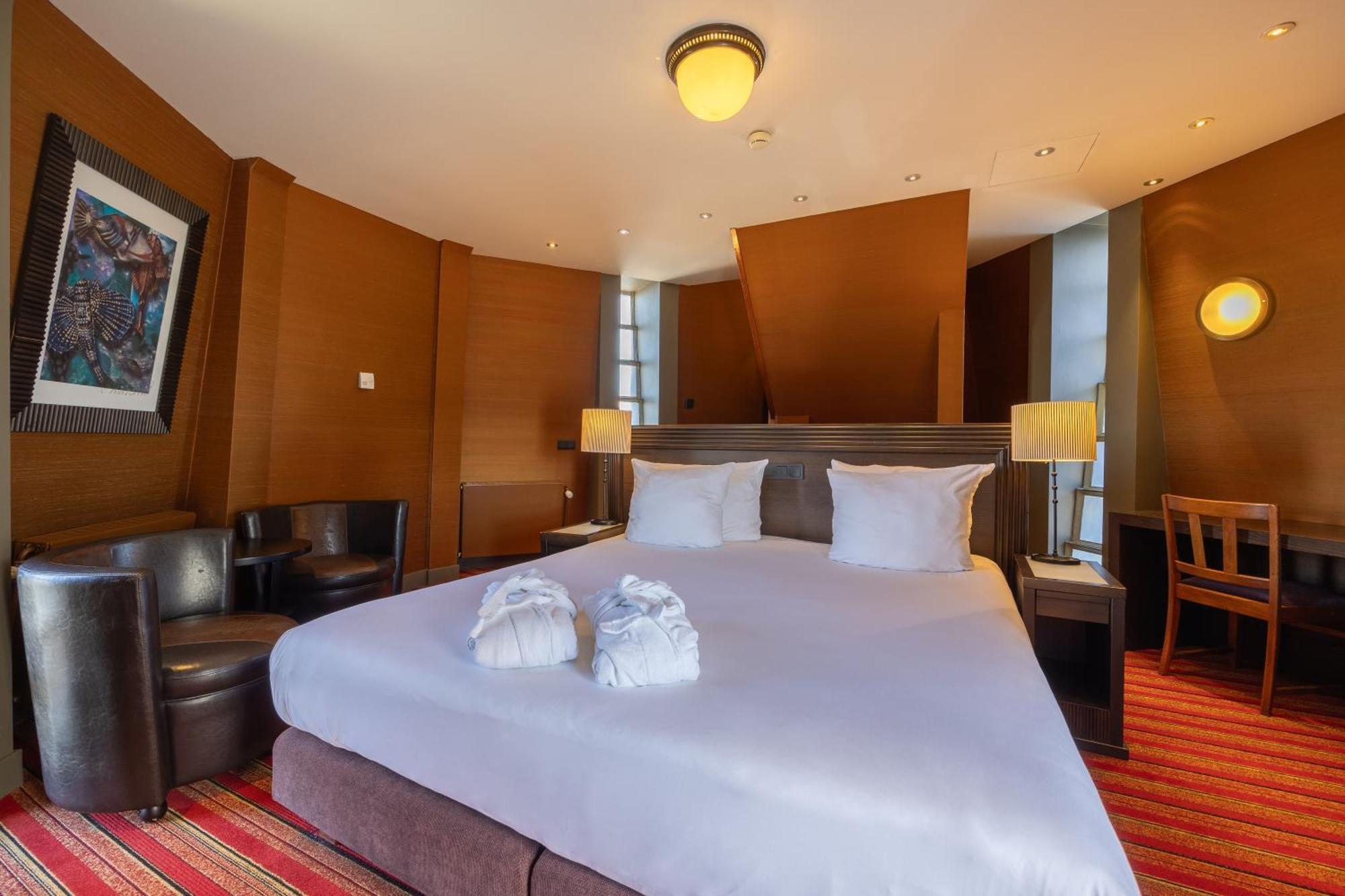 Grand Hotel Amrath Amsterdam Luaran gambar A room at the hotel